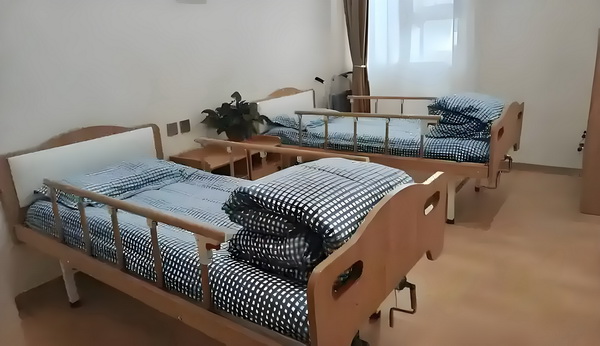 本科生深圳户口_这版超人如何应对特朗普的时代 这版超人价格重庆渝中