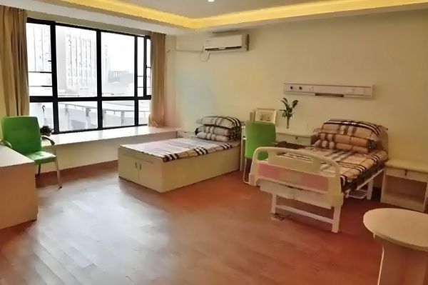深圳户口要哪些条件_细节藏不住爱！白敬亭晒家意外暴露恋情？ 爱白敬亭晒田园式护养院风光